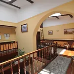 Garni -hotel Barbakan Hotel