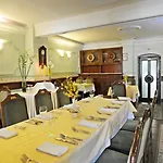 Garni -hotel Barbakan Hotel