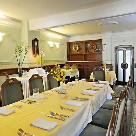 Garni -hotel Barbakan 酒店