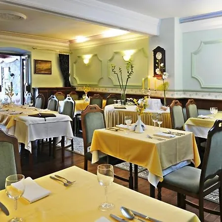 Garni -hotel Barbakan Hotell 3*