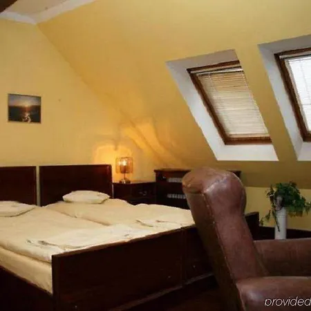 Garni -hotel Barbakan 3*