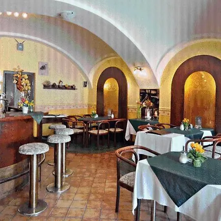 Garni -hotel Barbakan 3*