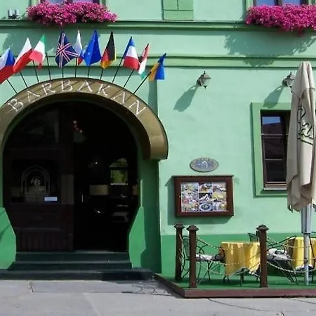 Hotel Garni -hotel Barbakan 3*